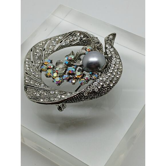 Gorgeous Vintage Estate Silver Grey Pearl Rhinestone Crystal AB Brooch - Picture 10 of 13